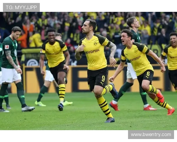 德甲历届参赛球队数量与变动趋势